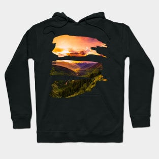 Beautiful landscape Ready for new adventure Wanderlust holidays vacation Hoodie